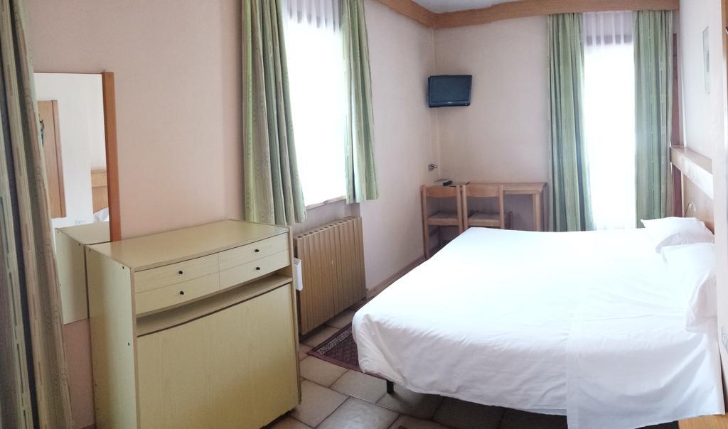Hotel La Baita Livigno Bilik gambar